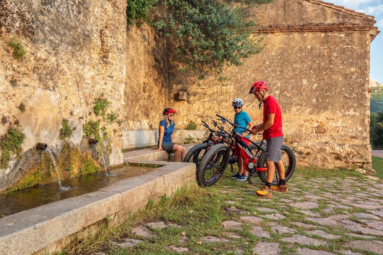 Bedbike Baunei Exterior photo